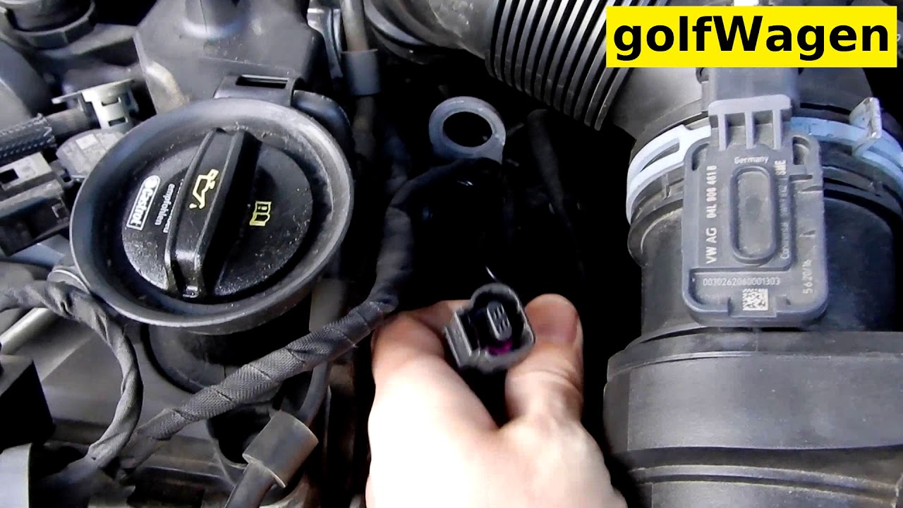 VW Golf 7 engine coolant temperature sensor location 