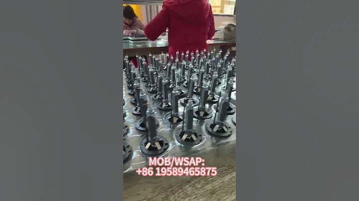 Xenon bulbs in the making:to show you our workplace #manufacturer #car #headlight