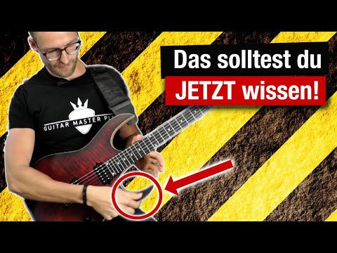 Video: Wie Hält Man Eine E-Gitarre