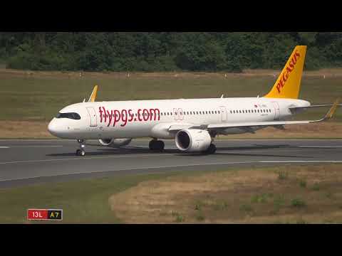 Cologne Bonn Airport LIVE - Planespotting with Kai