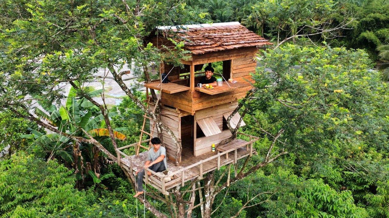 Membuat Rumah Pohon Mewah Tingkat Dua - Tempat Perkemahan Kami yang Nyaman