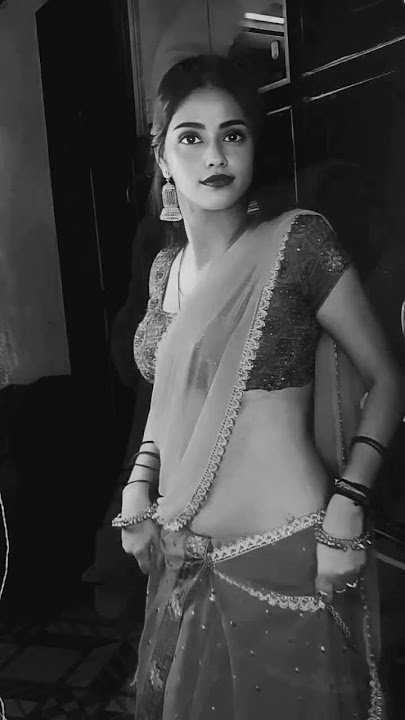 Beautiful waist in Saree #saree #lowwaist