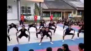 DRC BUBBLES ~ ICC Cheerscamp 2010 @SMAN14 Surabaya