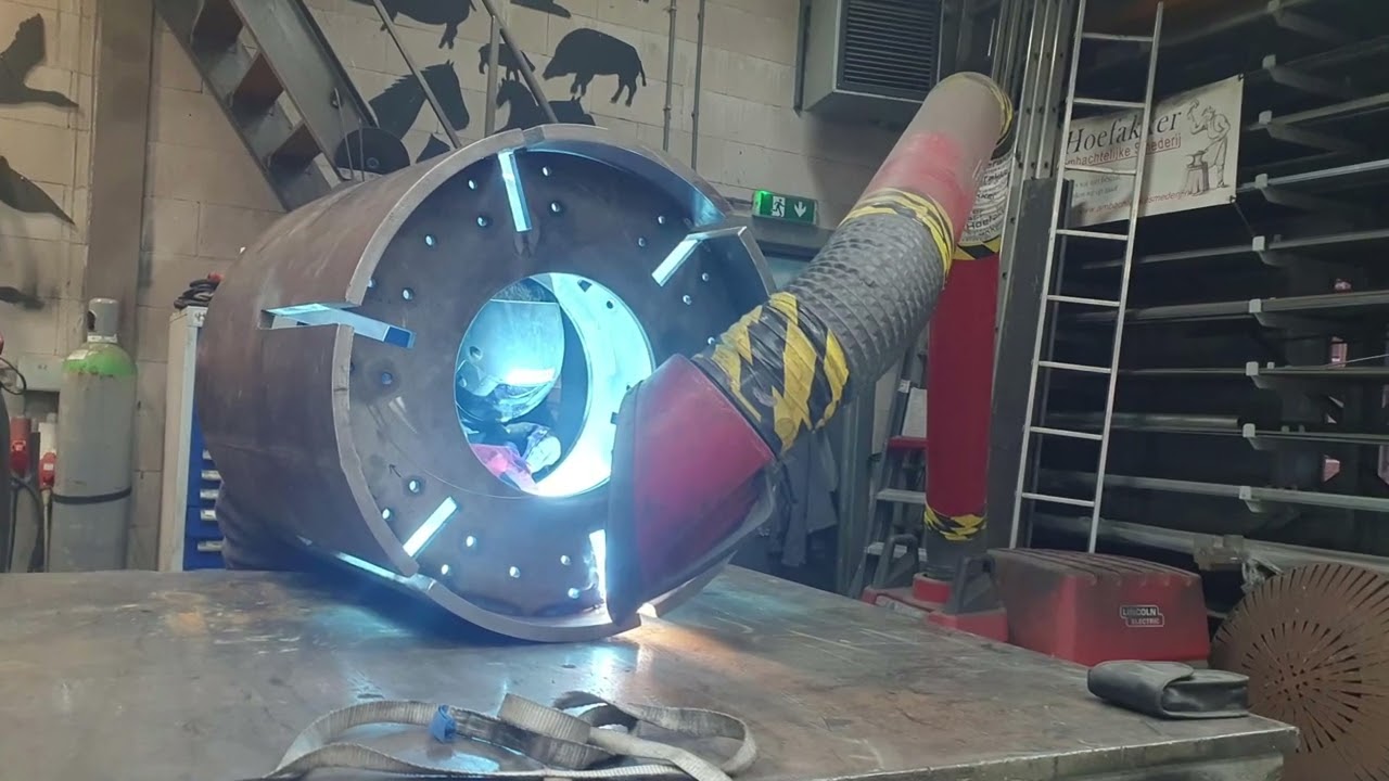 Staalwerk piramidewoning