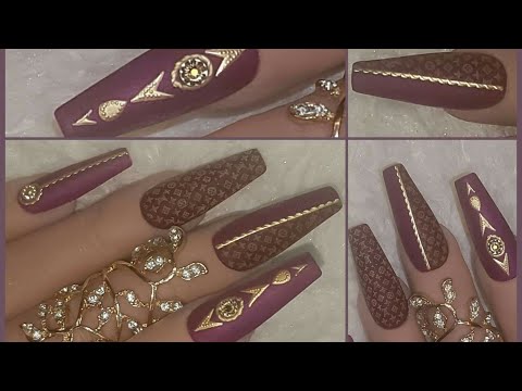 Louis Vuitton LV Nail Art  Designer nägel, Nägel, Designer