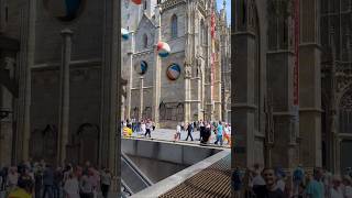 Beach Please Vieannas Stephansdom Optimized For Hot Days. Mixed Reality