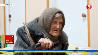 У 98 років ПІШКИ ПРОЙШЛА 10 км, щоби вийти з окупованої частини Очеретиного!