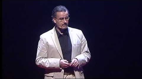 TEDxMaastricht - Lucien Engelen - "Listen to patients and crowdsourcing for life"