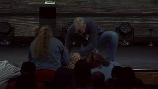 9:15 Service