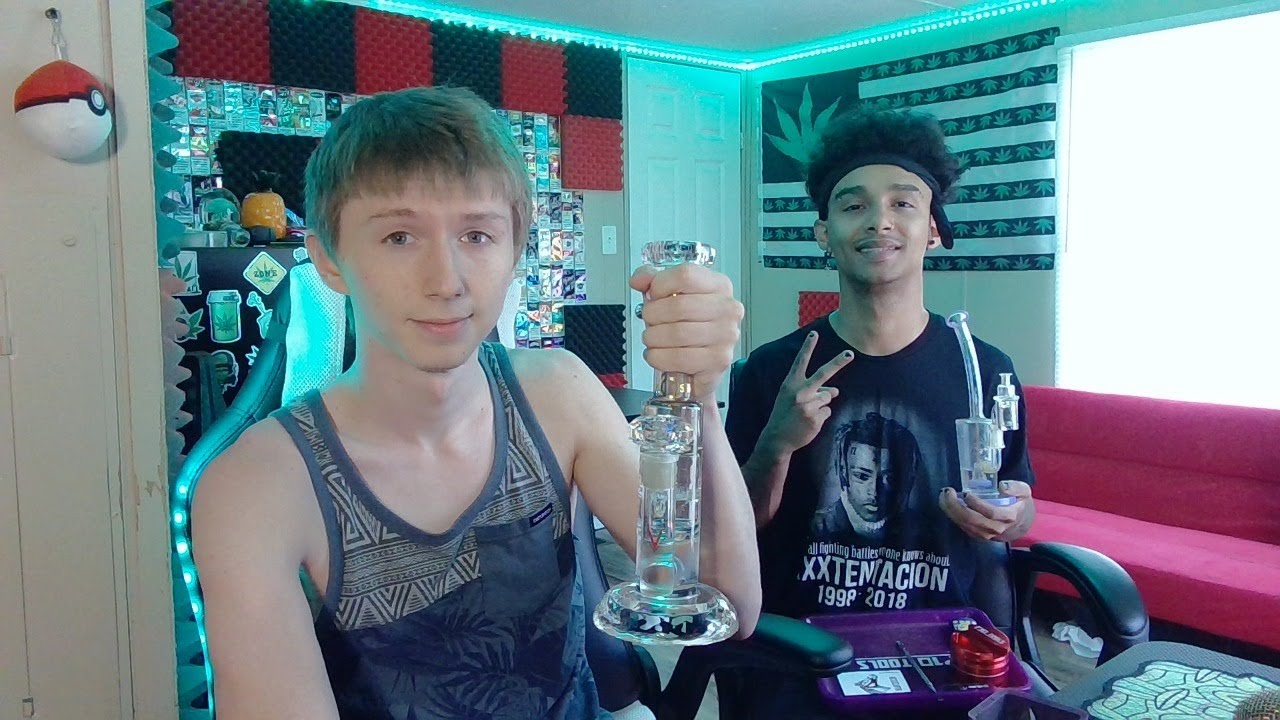 Fat Bong Rips & Dabs!!!