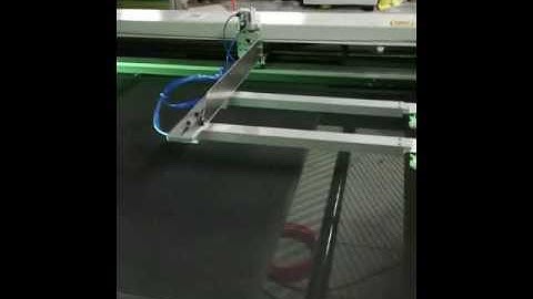 Auto Clamshell Flatbed Screen Printer