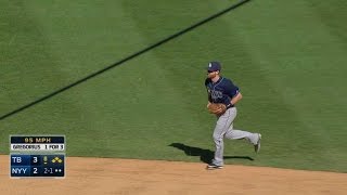 TB@NYY: Colome gets out of a bases-loaded jam in 8th