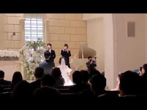 AKMU  attending @YG producer's wedding(singing live)