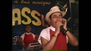 Video thumbnail of "Los Huasis - cholita,quisiera,ayranpito y la carta en vivo (2005) canta jesus guevara "JHOSSY""