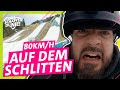 Schlitten auf Skisprungschanze?! Werde 80km/h schnell! || Das schaffst du nie! image