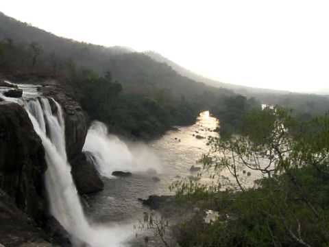 Athirappilly Waterfall video
