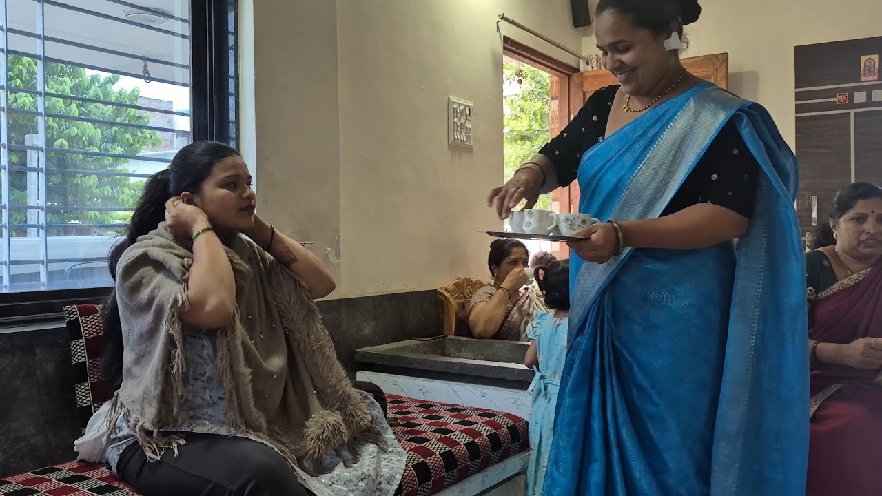 आज घरी आज घरी आले मला बघायला खूप सारे पाहुणे 🥰 कढी भजी रेसिपी 🥰 अंशू बनली राधा 🥰 गणपती बाप्पांना...