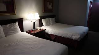 4 Queens Hotel &amp; Casino Las Vegas Room Review