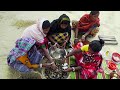 Oyster cooking of the oraon ethnic group panorama cooking