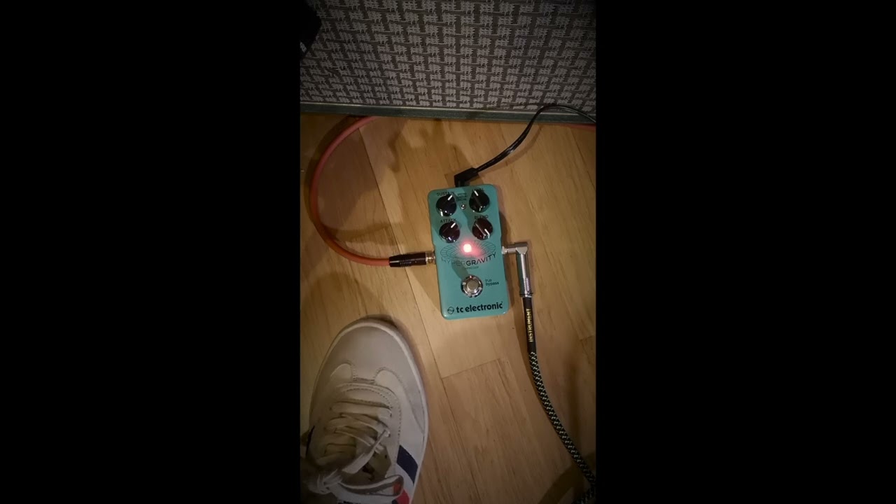 Rhythm Guitar with the Hypergravity Compressor by TC Electronic