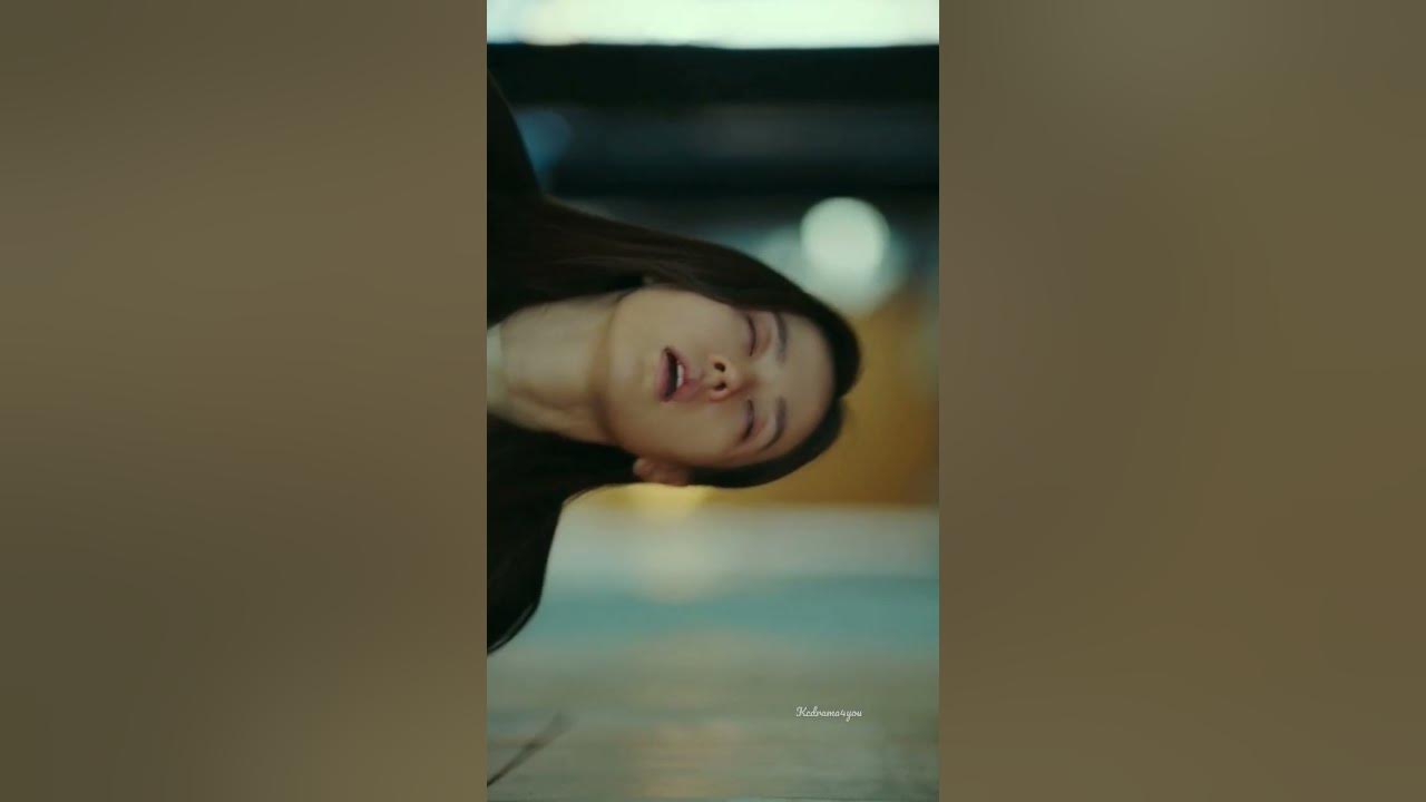 only love can hurt like this😢💔#crashlandingonyou#faintingscene#fainting