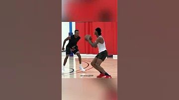 Shai working on his sidestep and separation moves 🔥