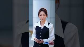 CEO tampan dipaksa menikahi magang, tak sangka tergila-gila dan menciumnya setiap hari tanpa henti!