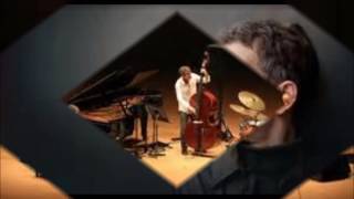 Miniatura del video "Brad Mehldau trio:  days of Dilibert Delaney"