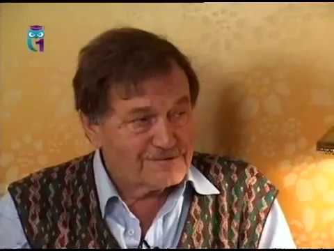 ДвК 20 августа 1932 г. родился советский/российский писатель Василий Аксенов 20.08.1932 - 6.07.2009