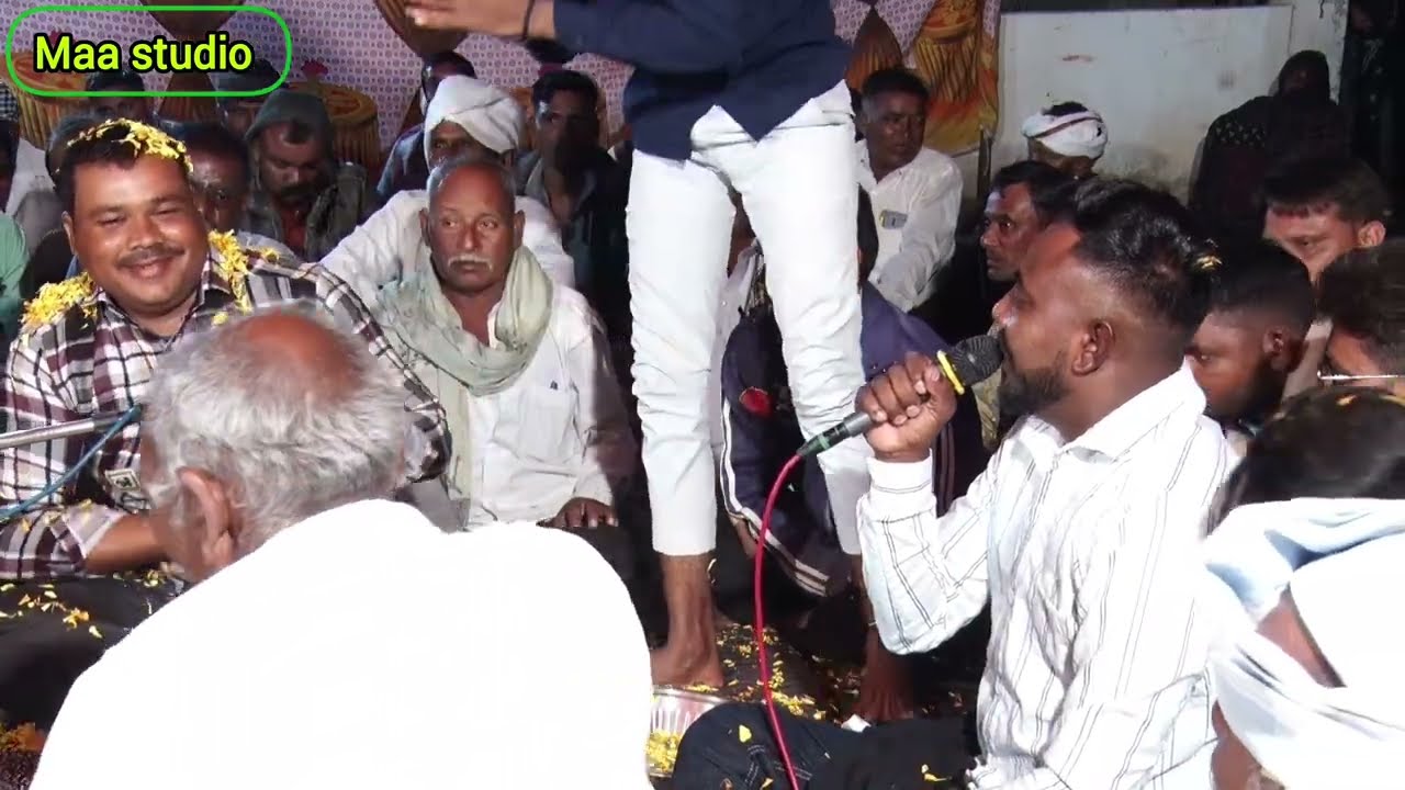 હરેશ રાવત  સધી ને એટલા કડવા વેણ બોલતા સધી મા  રોસે ભરાતા ભુવાજી ધુણવા નુ ભોન ભુલી ગયા ॥ maa studio