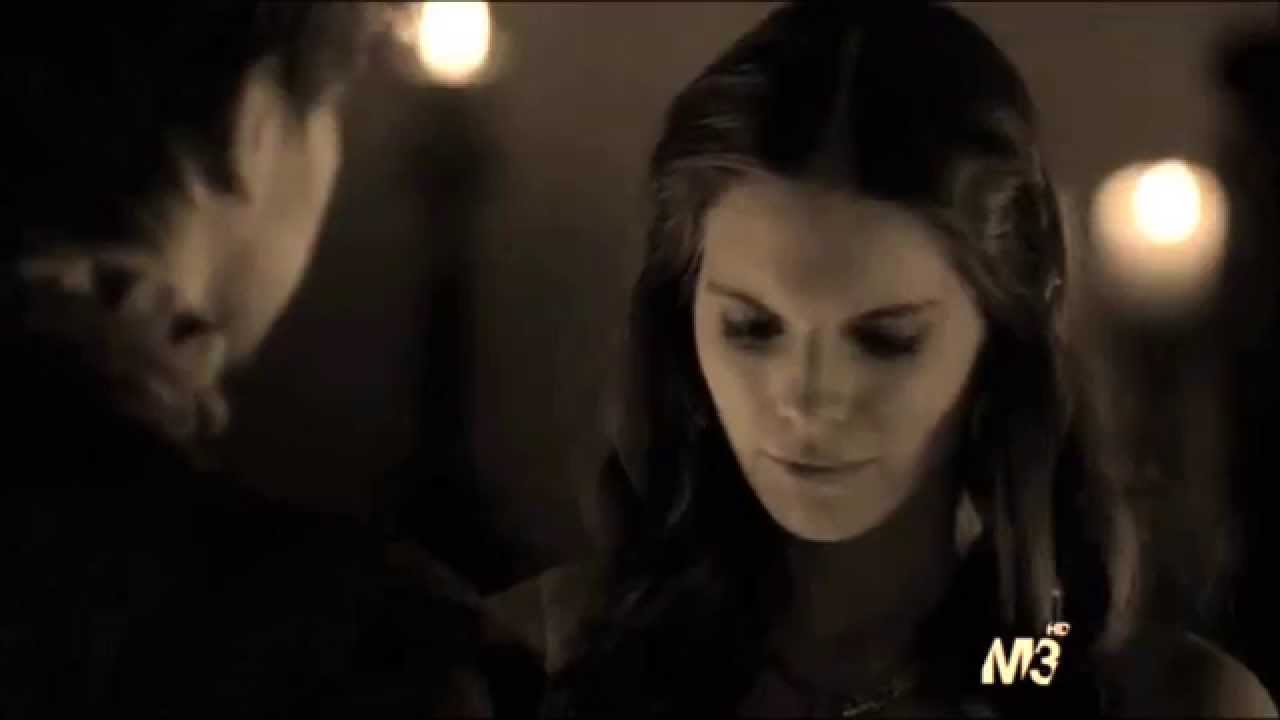 Bash & Kenna ~ Head Underwater