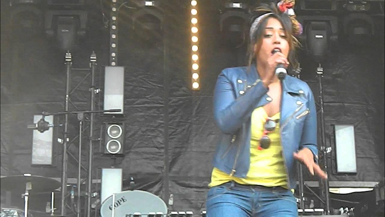 Amel Bent Je reste Amel Bent Je reste