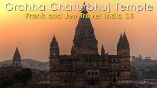 Orchha Chaturbhuj Hindu Temple - Frank &amp; Jen Travel India 16