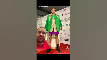 طقم ويجز المثير للجدل 