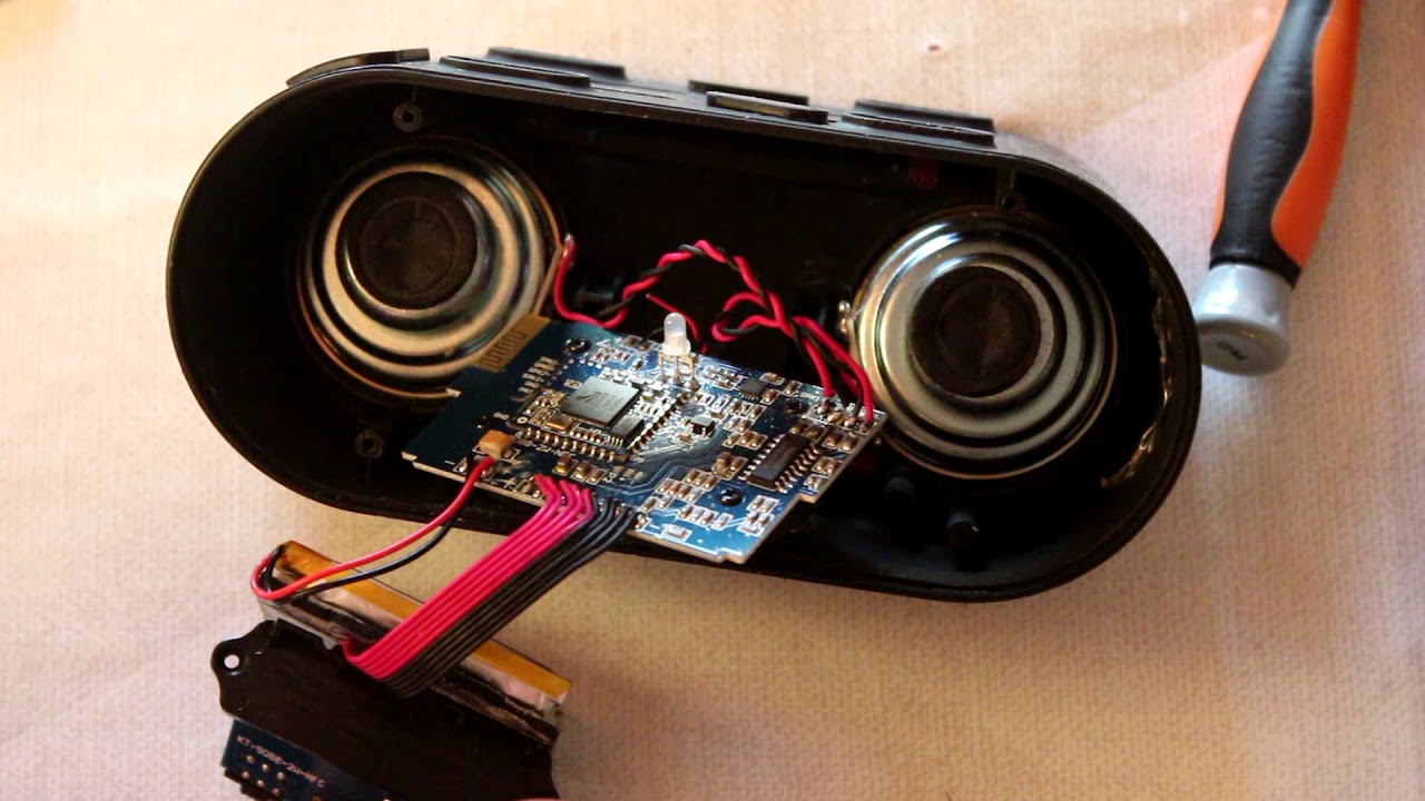 What's inside a Bluetooth Speaker? (SpeedLink Gantry Teardown) YouTube