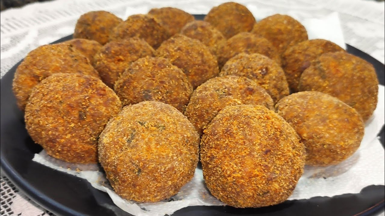 Bolinho de Carne com pão amanhecido( pão velho ) fiz essa receita antiga deliciosa !