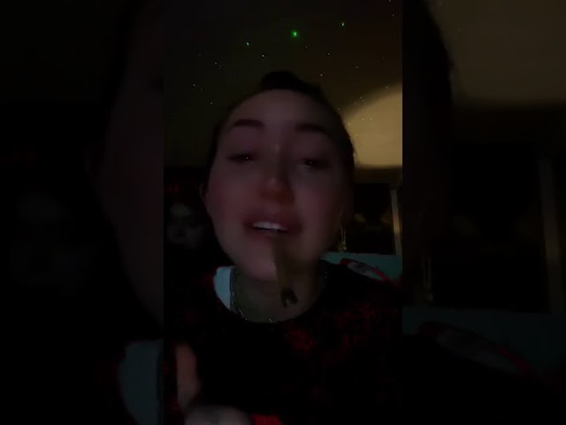 Noah Cyrus (@noahcyrus) archived Instagram live stream from April 28, 2020
