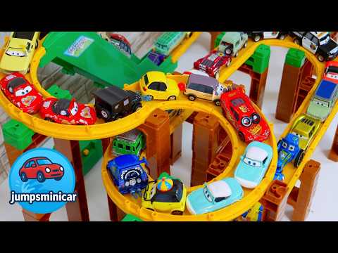 Jumps Minicar - YouTube