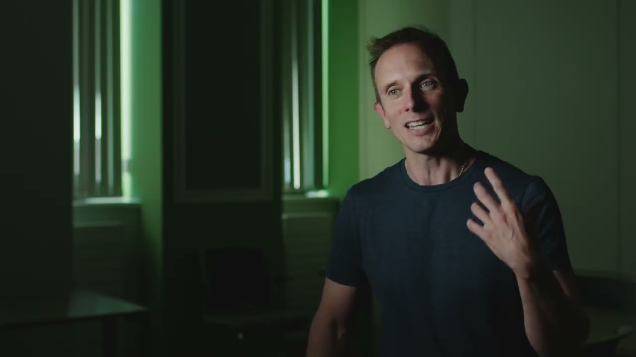 The Honey Bee Brain: Dr Andrew Barron
