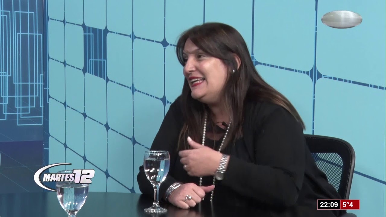 Silvia Pecci en Martes 12 - YouTube