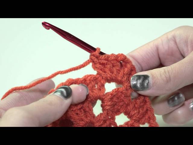 How to Crochet a Granny Square [Step-By-Step Tutorial Video + Pro Tips] -  TL Yarn Crafts