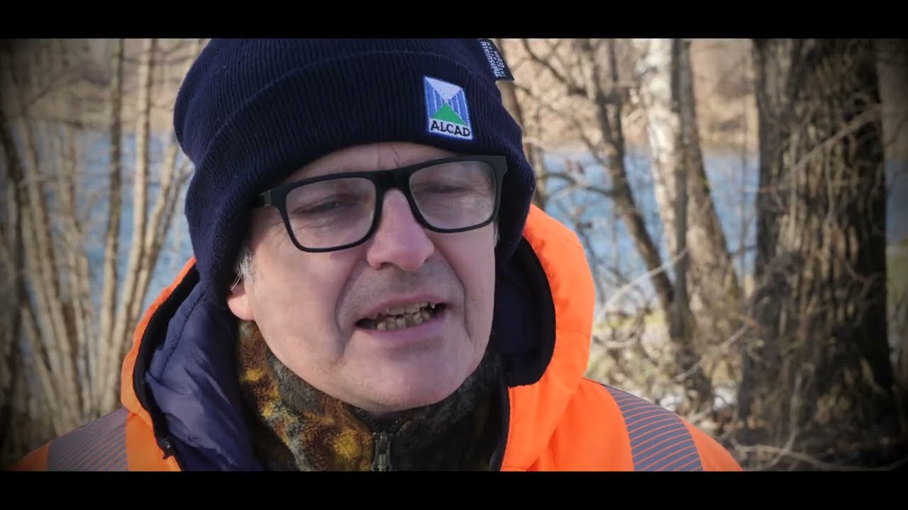 Stromy to sú z dreva básne  -  PF 2026