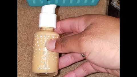 Makeup declutter part 4: foundation