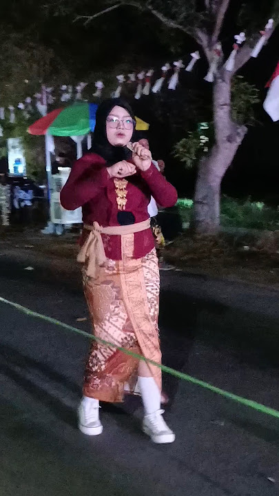 TERPESONA !! KARNAVAL PREMBANGAN MALANG 2024 #karnaval #kebayacantik #soundmalang #shorts