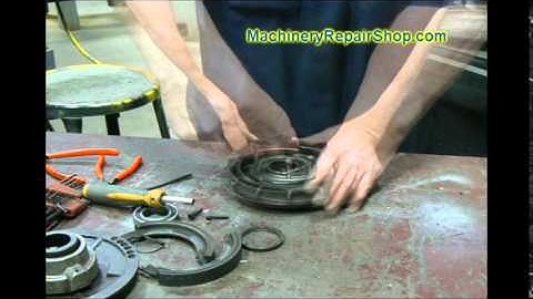 Bridgeport Mill Variable speed drive (2J) disassembly part 2 - Front pulley disassembly
