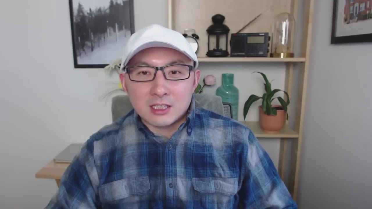 周周侃HOT | 美国驱逐3名华裔专家(独家),奔驰漏油事件反转!维权模范是老赖加小三? - YouTube