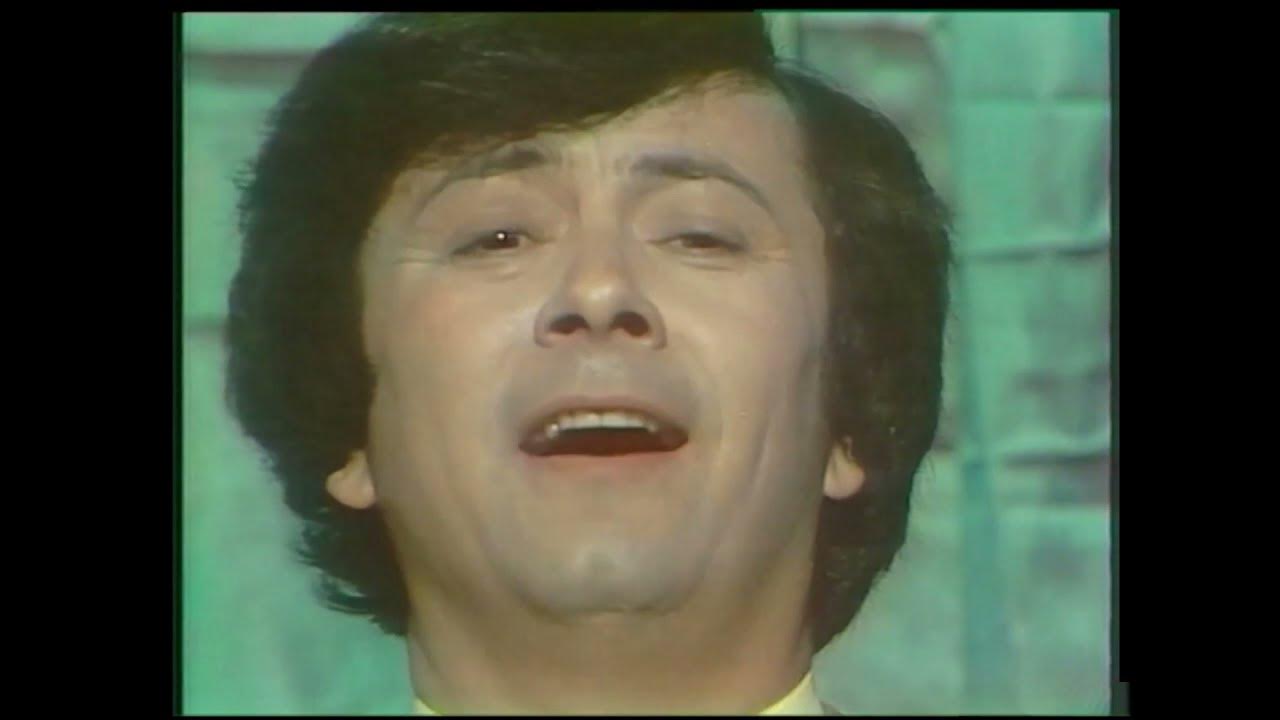 Бахор кайтмайди. Ўткир ҳошимов бахор кайтмайди. Алимардон тураев кетмокдаман. Алимардон тураев кетмокдаман. Бахор кайтмайди алимардон тураев.