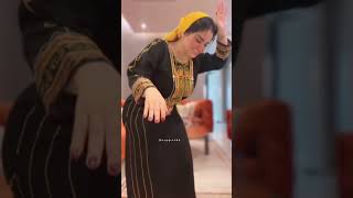 يبغى يلعب و بكاني