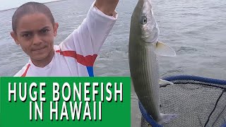 Catching HUGE Bonefish in Hawaii- How to do it the smart way!