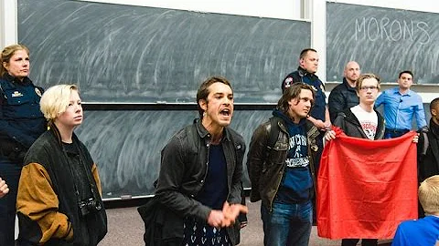 Two Minutes with Mitch Henck: Is there a right to heckle speakers?